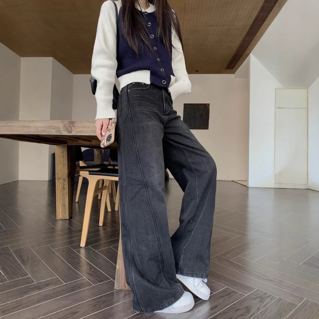 B4LAS5LO7_1.jpg